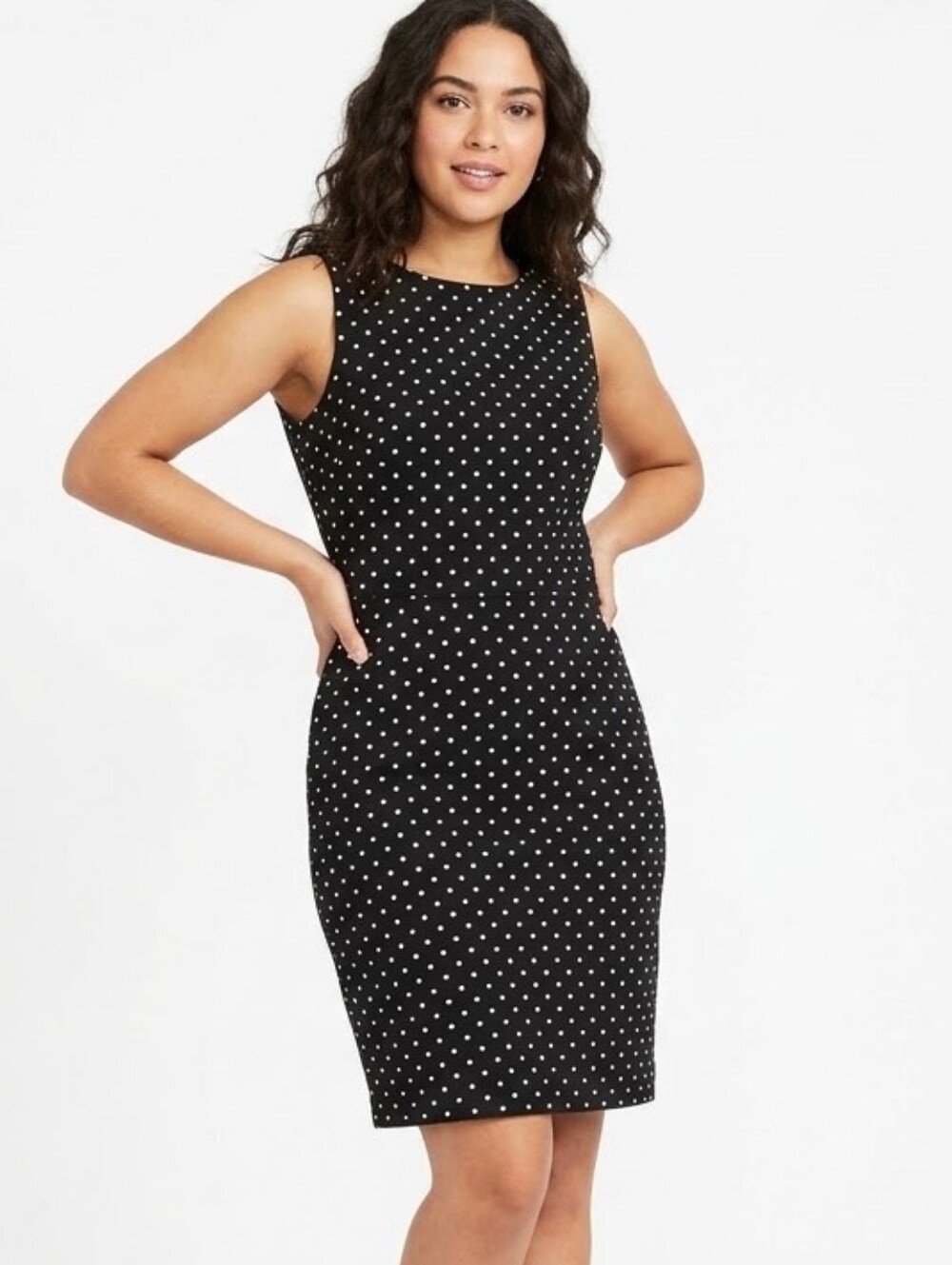 Old Navy Sleeveless Stretch Cotton Sheath Dress in Black Polka Dot